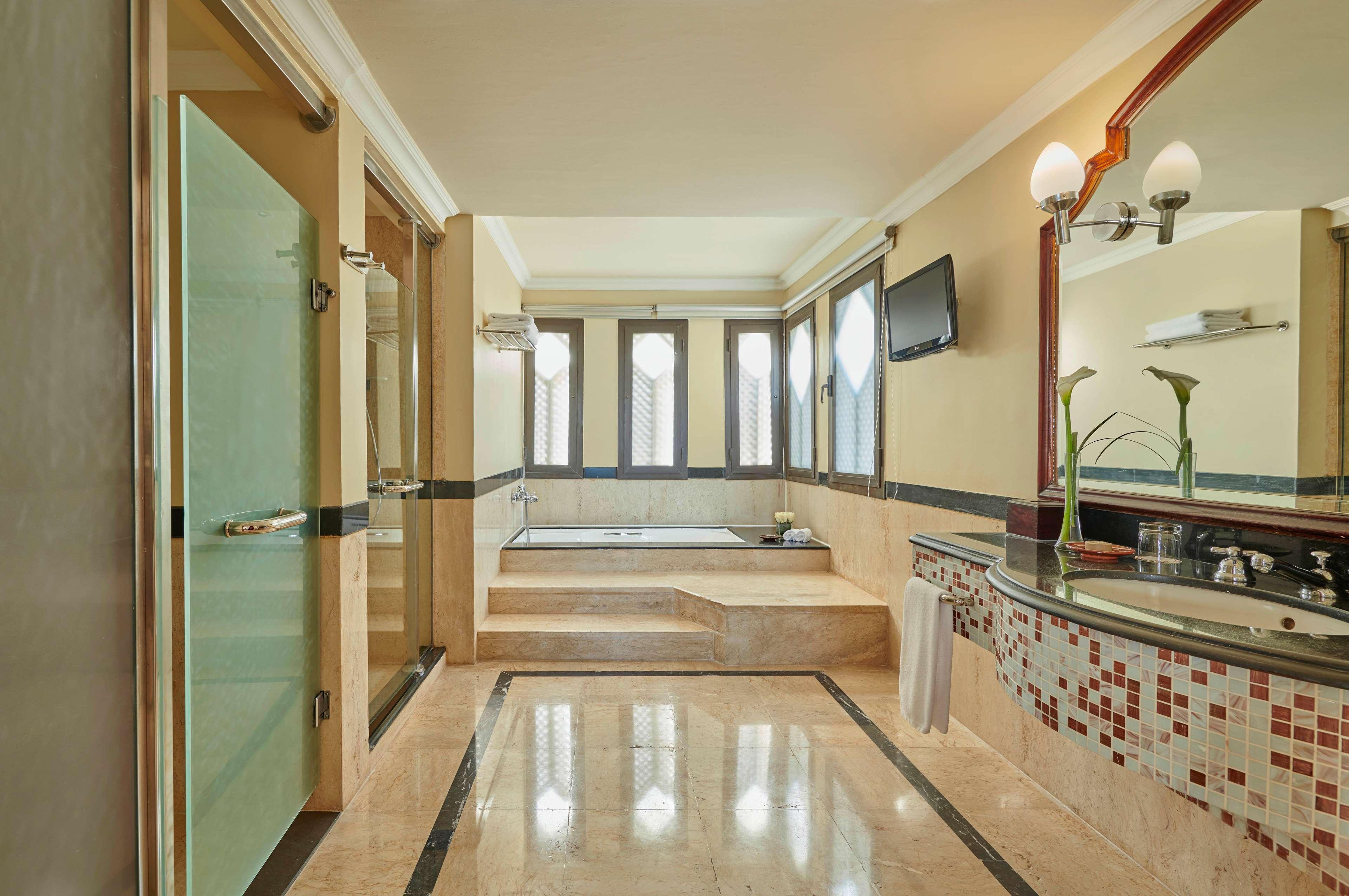 Park Regency Sharm El Sheikh Resort Exterior foto Bathroom